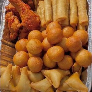 1 tray of finger food with chicken